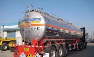 新規(guī)上路 貨車司機(jī)1月1日起強(qiáng)制扣繳稅款，危險(xiǎn)貨物運(yùn)輸違規(guī)最高罰20萬